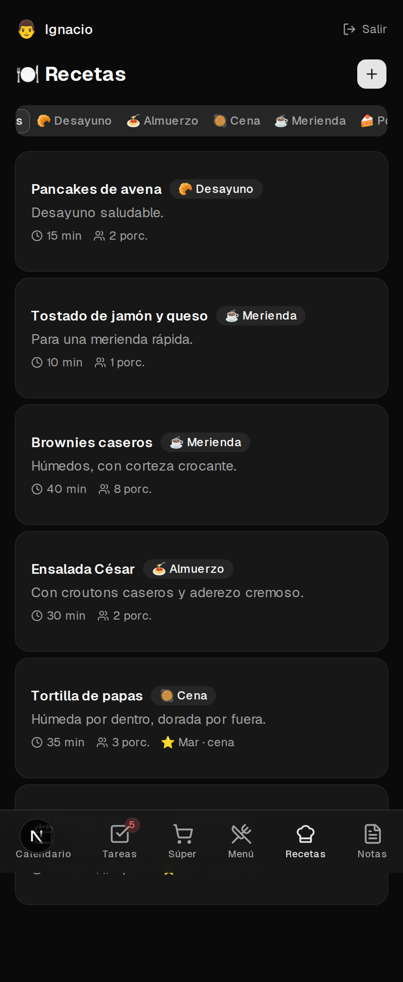 Recetas categorizadas por momento del día, con tiempo y porciones